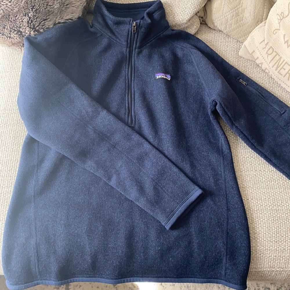 Women’s Patagonia Zip Up Navy Blue   ( L )